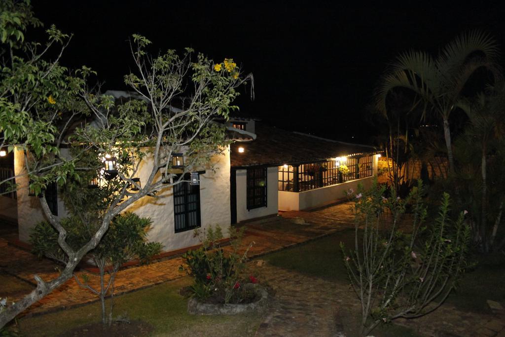 Hotel Campestre La Casona Villa De Leyva Luaran gambar